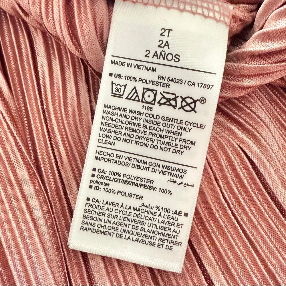 Old Navy Pleated Metallic Shimmer Skirt Pink Size 2T